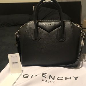 Brand new Givenchy Antigona Small hand bag